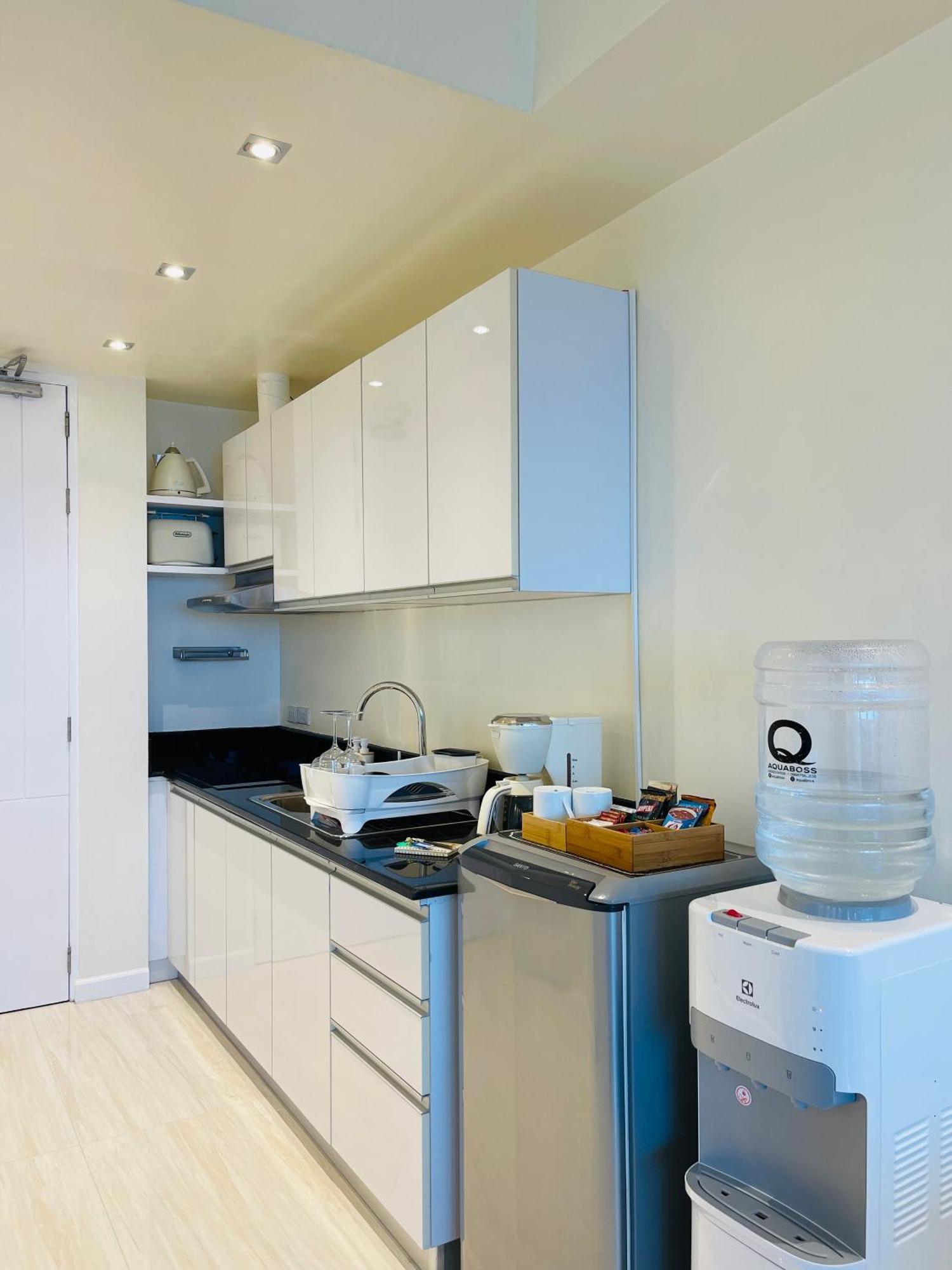 Sophisticated Oceanview Studio In La Mirada Lägenhet Lapu-Lapu City Exteriör bild