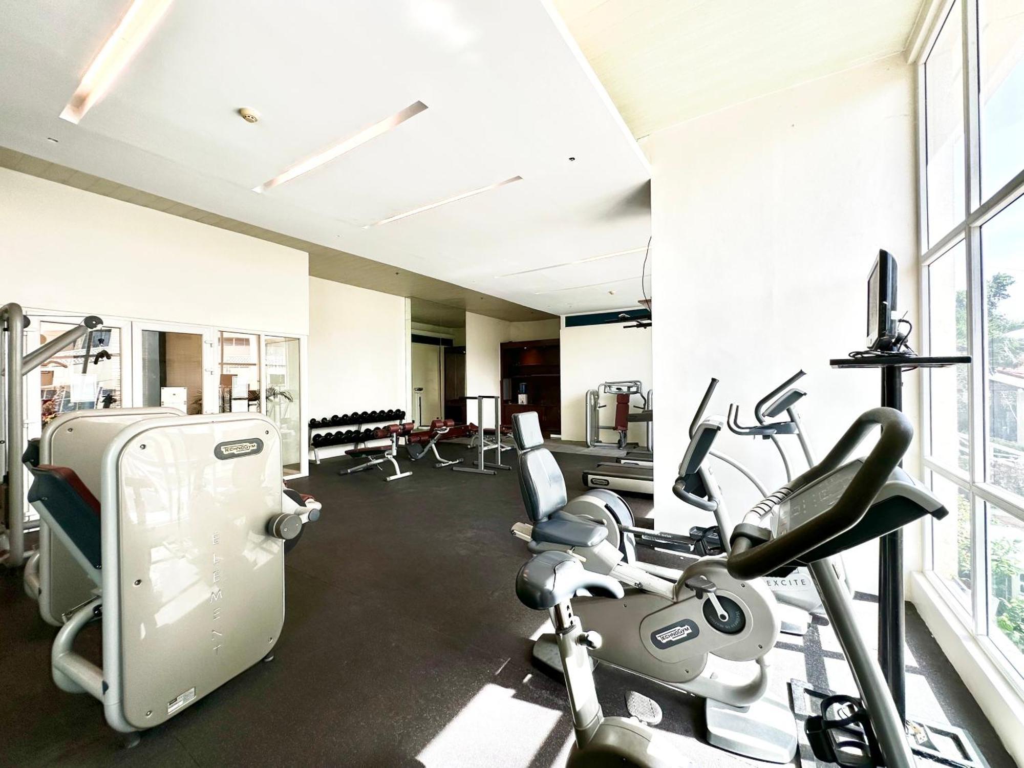 Sophisticated Oceanview Studio In La Mirada Lägenhet Lapu-Lapu City Exteriör bild